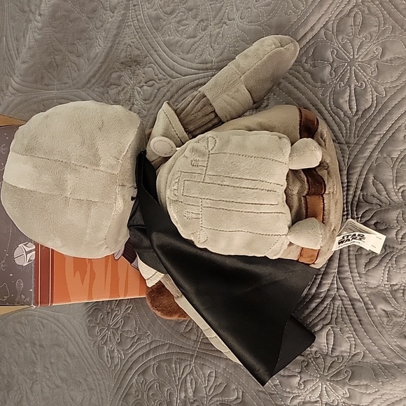 Star Wars Mandalorian Scentsy Buddy BNIB - Picture 3 of 3